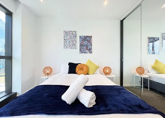 Astonishing Southbank Pearl Tower Residences Near Crown Casino