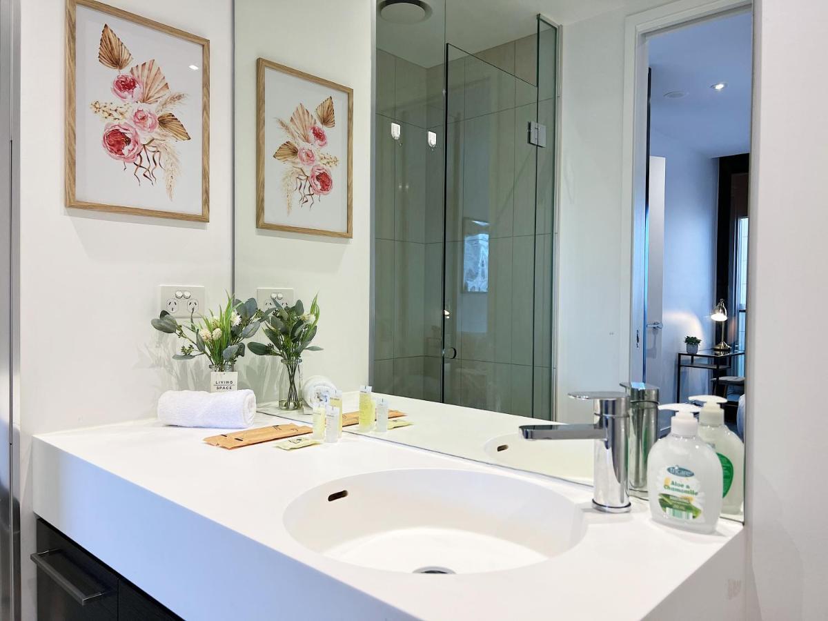 Apartment Astonishing Southbank Pearl Tower Residences Near Crown Casino Melbourne