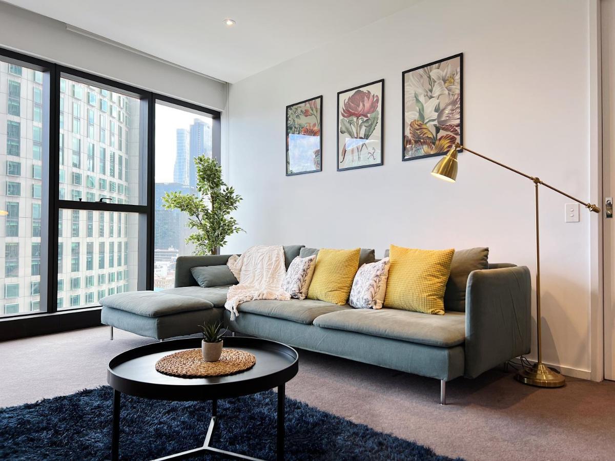 Apartment Astonishing Southbank Pearl Tower Residences Near Crown Casino Melbourne