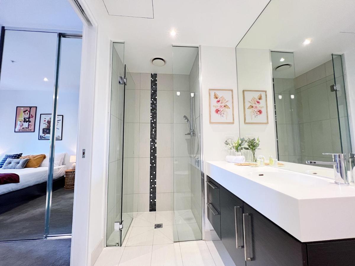 Astonishing Southbank Pearl Tower Residences Near Crown Casino Apartment Melbourne